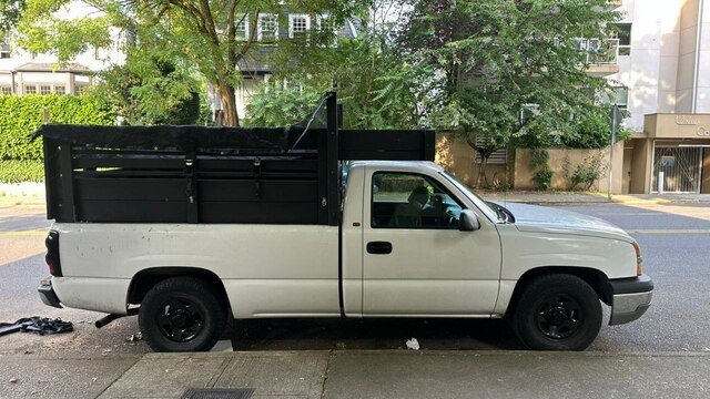 Professional Junk Removal Team at Work